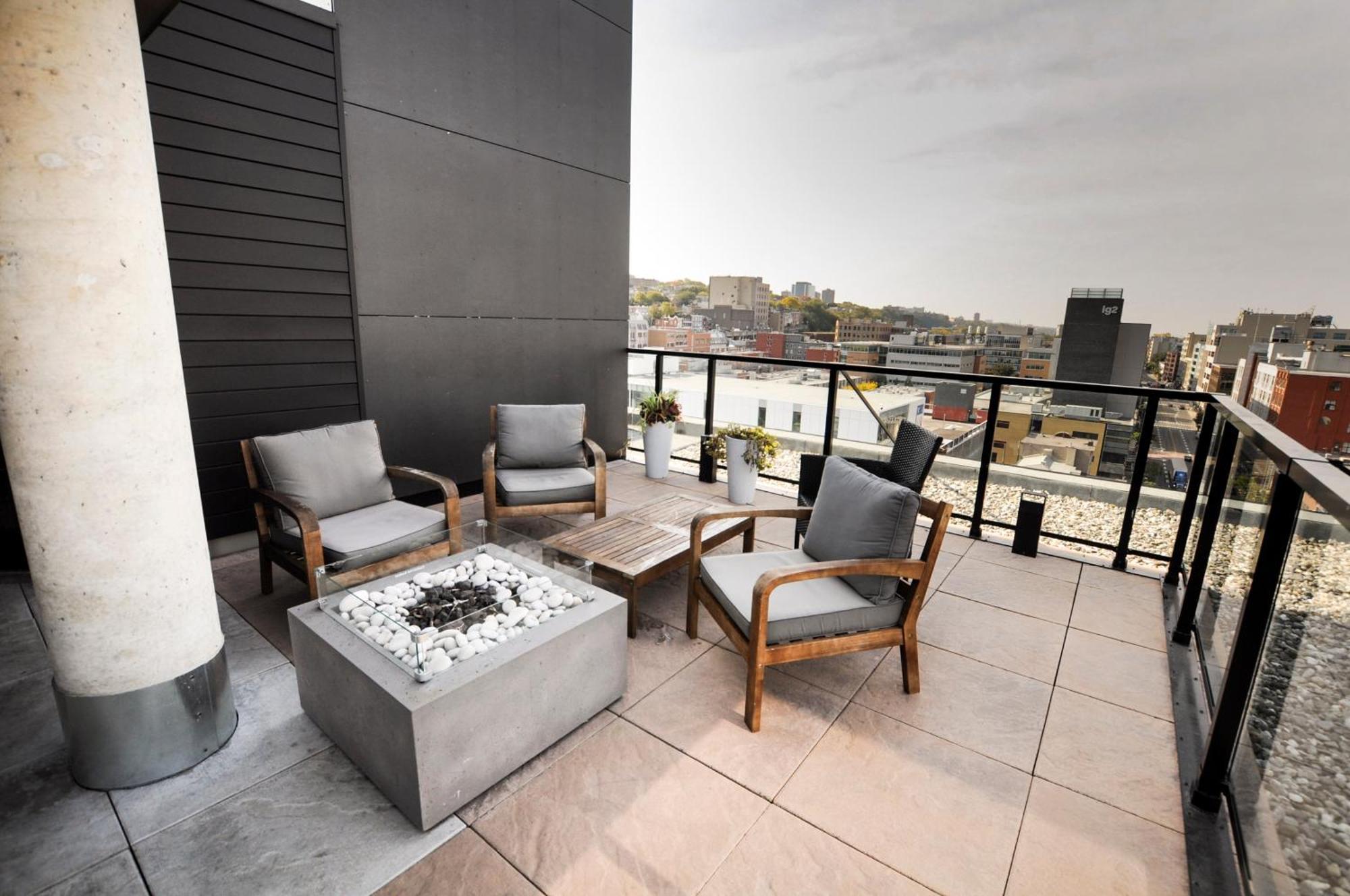 Downtown Penthouse Condo With Breathtaking City Views Québec Exterior foto